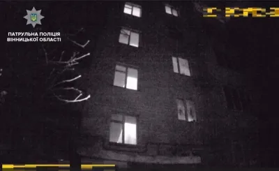 На Космонавтів хлопець втретє хотів покінчити з життям. Врятувала дівчина-поліцейський