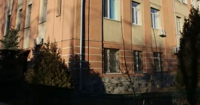 «Нам урізають виплати, самі жирують». Скандальна анонімка від працівників другого пологового