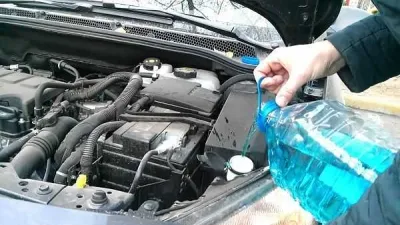 Как выбирать зимний омыватель для стекол автомобиля?