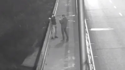 Бронзові фігури на мосту у Вінниці знову постраждали від вандалів (Відео)