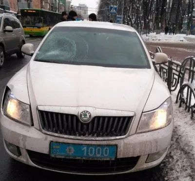 У Вінниці заступник начальника патрульної поліції за кермом службового авто збив дівчину