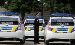 В 30-річної жінки посеред вулиці стався інсульт. Патрульні допомогли вінничанці