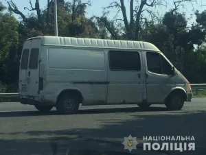Водію, який намагався дати хабар патрульним, загрожує кримінальна відповідальність © Офіційний сайт Національної поліції: https://vn.npu.gov.ua/