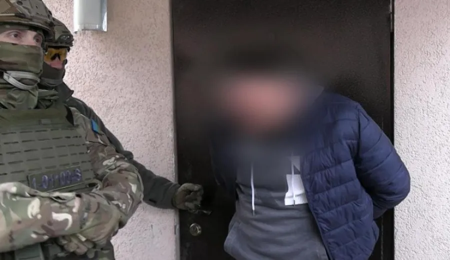 У Вінниці чоловік погрожував підірвати будинок гранатою