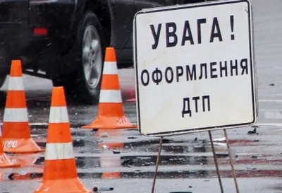 В ДТП на Вінниччині загинули пасажир іномарки і водій скутера