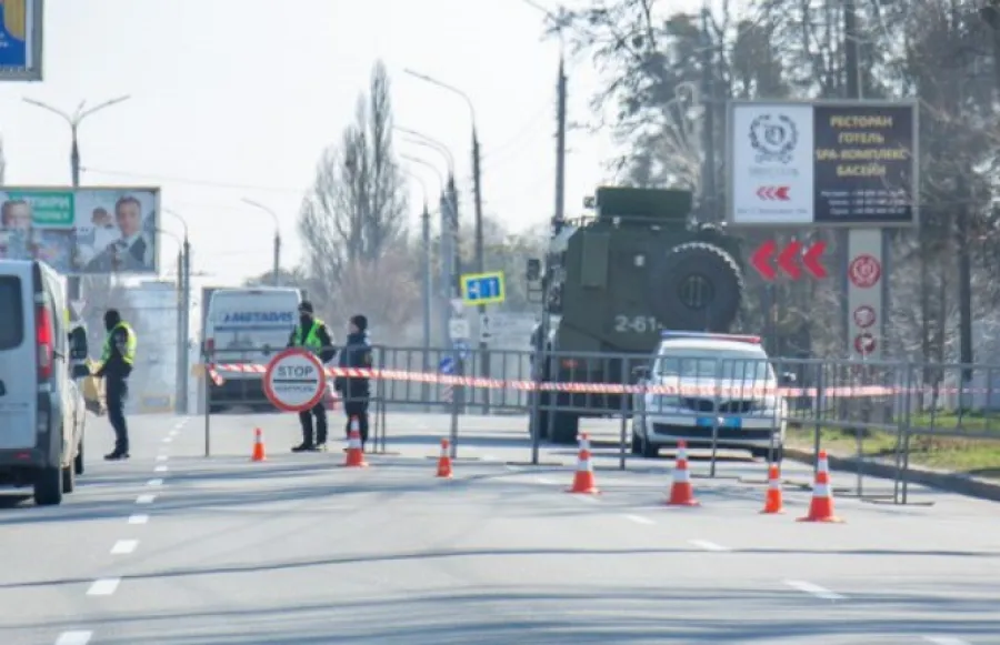 На в’їздах у місто встановлені блокпости. Що потрібно знати про нові правила?