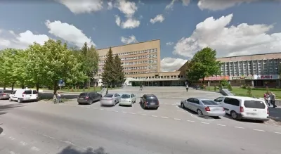 У Вінниці винесуть на розгляд пропозицію про створення «Трояндової площі»