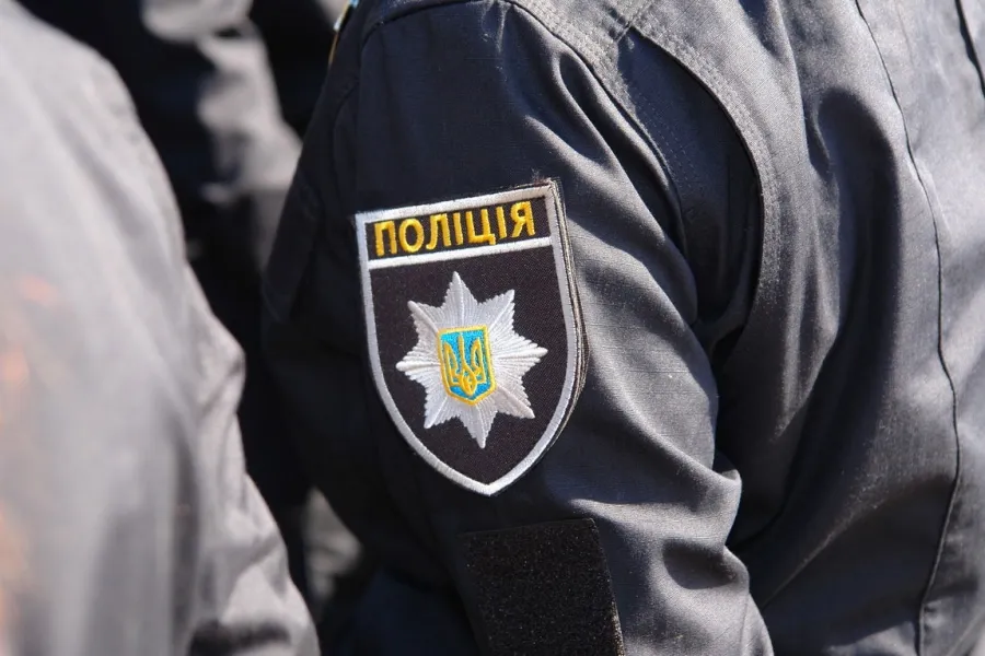 У вінницькому магазині затримали неповнолітніх дівчат, які викрали косметику