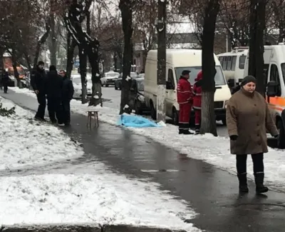 У Вінниці навпроти поминального кафе знайшли труп
