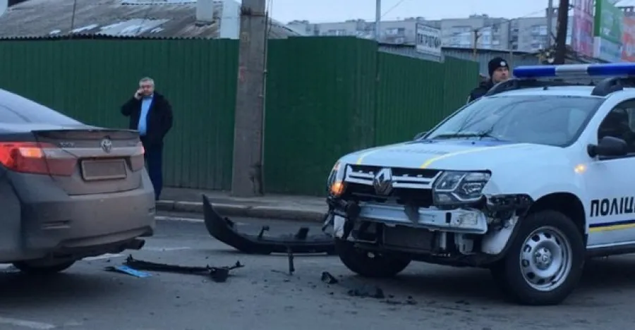Вінницькі поліцейські потрапили в ДТП на новому позашляховику за 400 тисяч