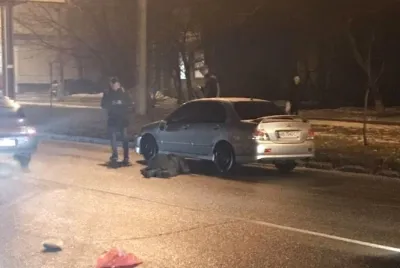 ДТП на Коріатовичів: водій Mitsubishi збив чоловіка