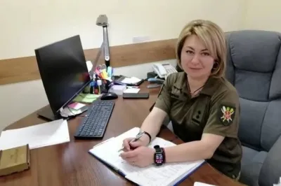 Підозрювана у побитті чоловіка в ТЦК посадовиця з Вінниці внесла понад 900 тисяч гривень застави