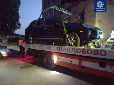 У Вінниці патрульні забрали «Porsche» на арештмайданчик, бо водій позашляховика був п’яним