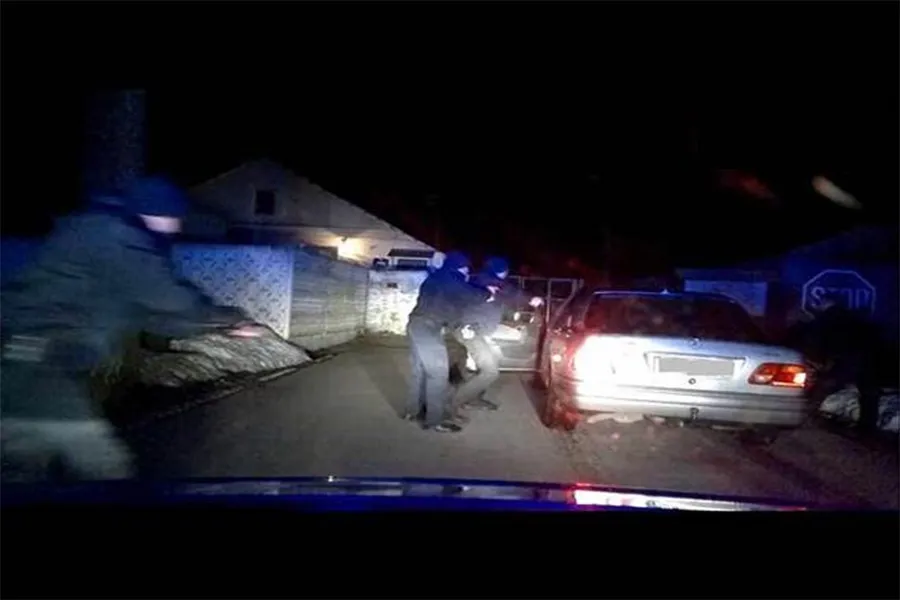 Поліція затримала 31-річного чоловіка за викрадення автомобіля