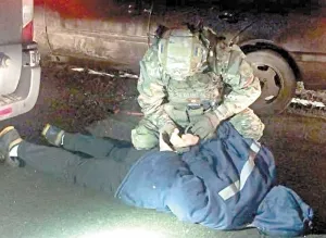 Начальник військової лазні під Вінницею торгував зброєю