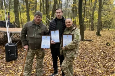 Трьох вінничан відзначено Подяками Міністерства молоді та спорту України за вагомий внесок у розвиток сфери національної та громадянської ідентичності .
