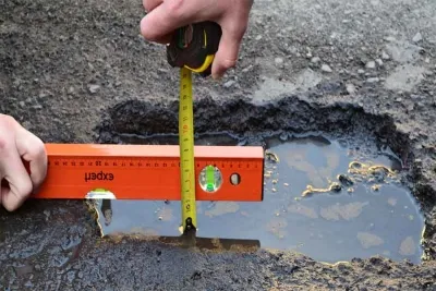 У Вінниці розпочали відновлювати дорожнє полотно після зимових морозів