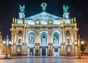 Львівська національна опера: можливість поринути у світ чудової музики