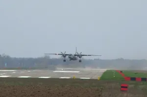 У Вінниці військові майже на 5 мільйонів гривень закупили аеродромних плит
